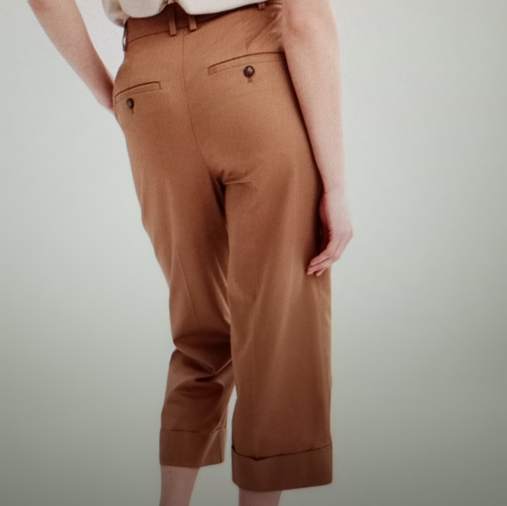 RW & CO Cropped Pants with Cuffs Size 0